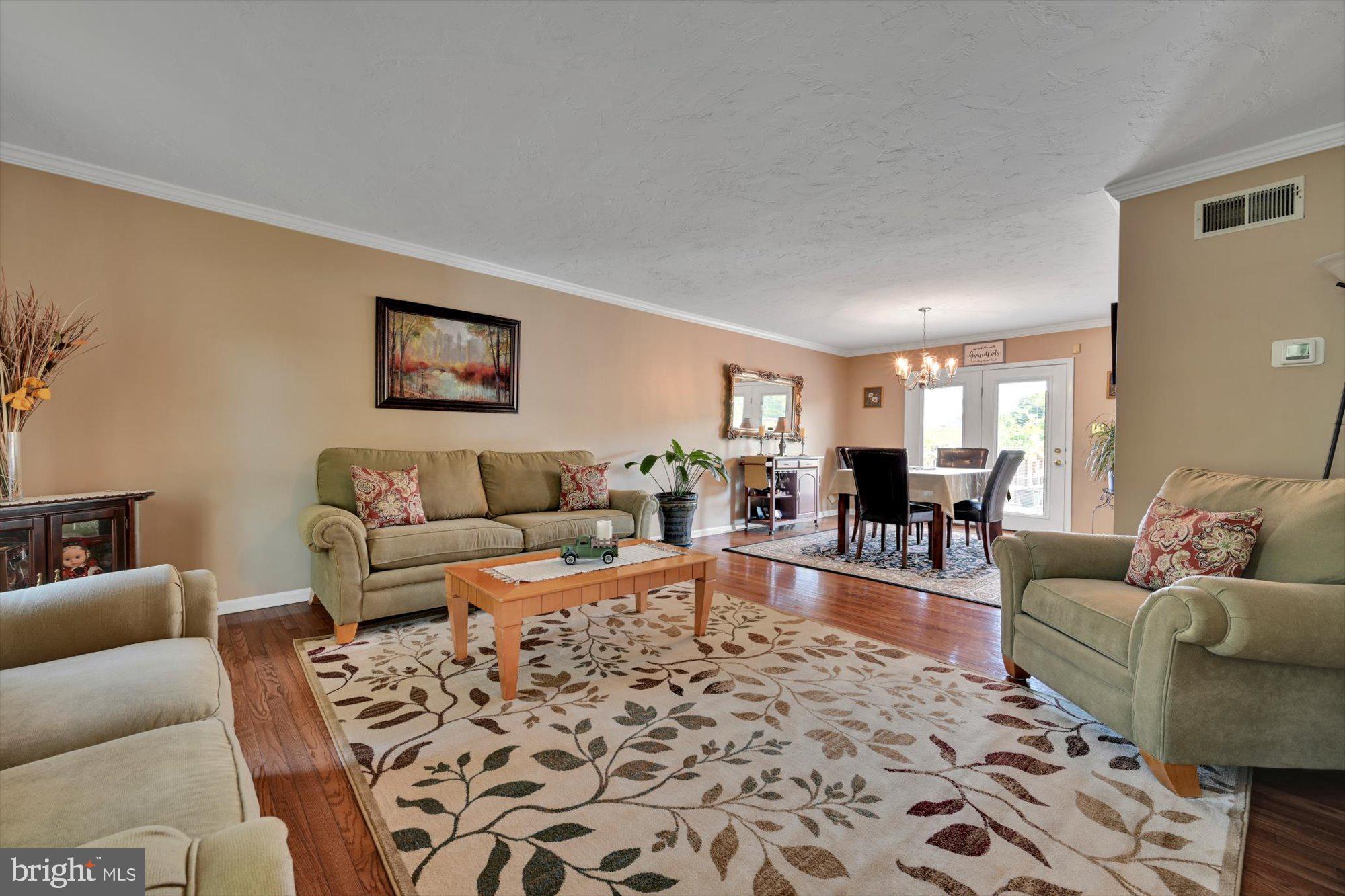 1471 Randow Road York, PA 17403 - Photo 5 of 36 Gallery Image 5