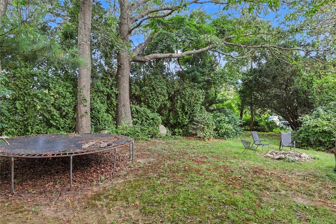 33 Evergreen Drive Exeter, RI 02822 - Photo 30 of 36 Gallery Image 30