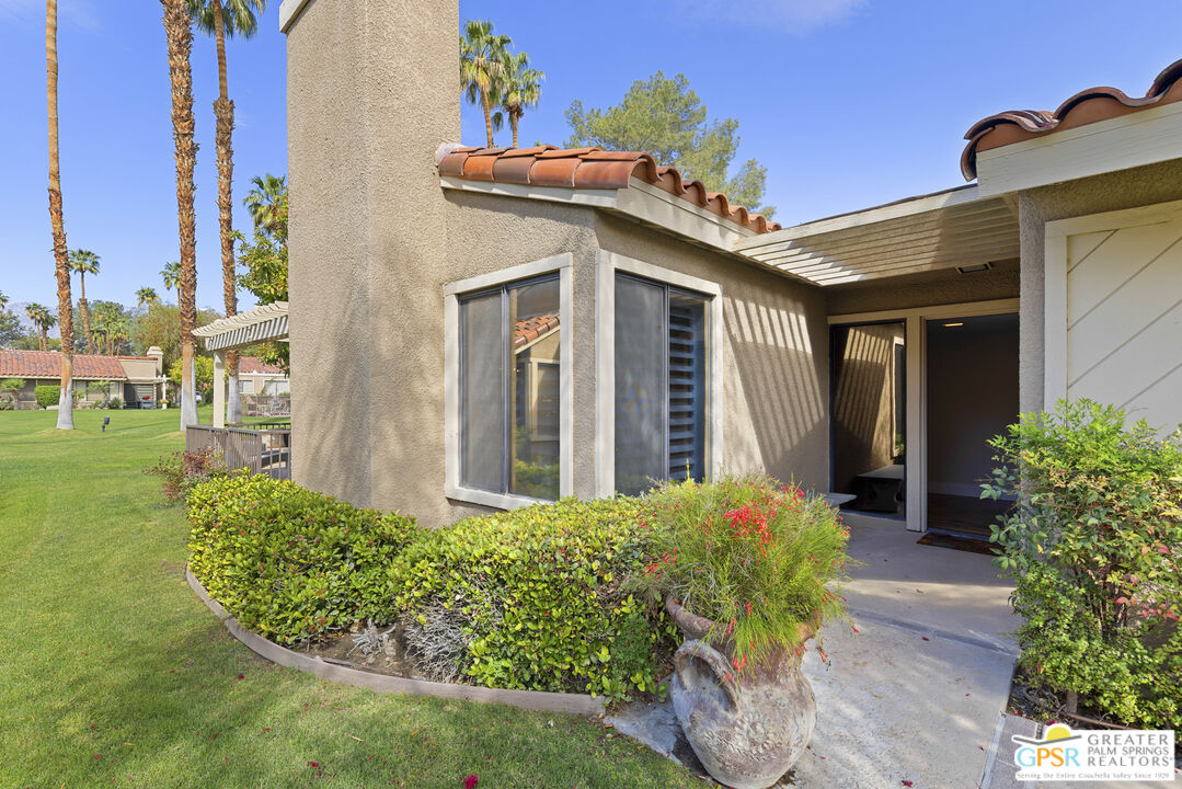 87 Tennis Club Drive Rancho Mirage, CA 92270 - Photo 5 of 31