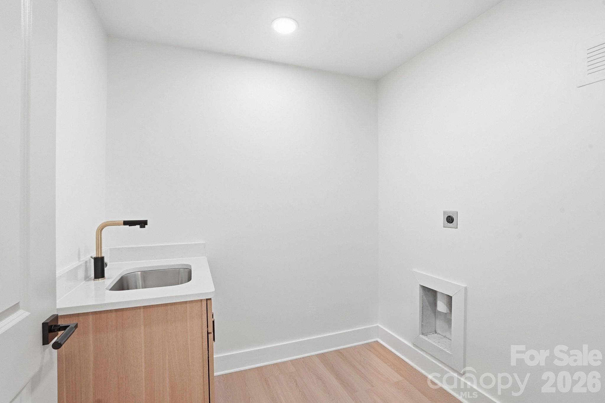 2011 East Barden Road Charlotte, NC 28226 - Photo 31 of 47