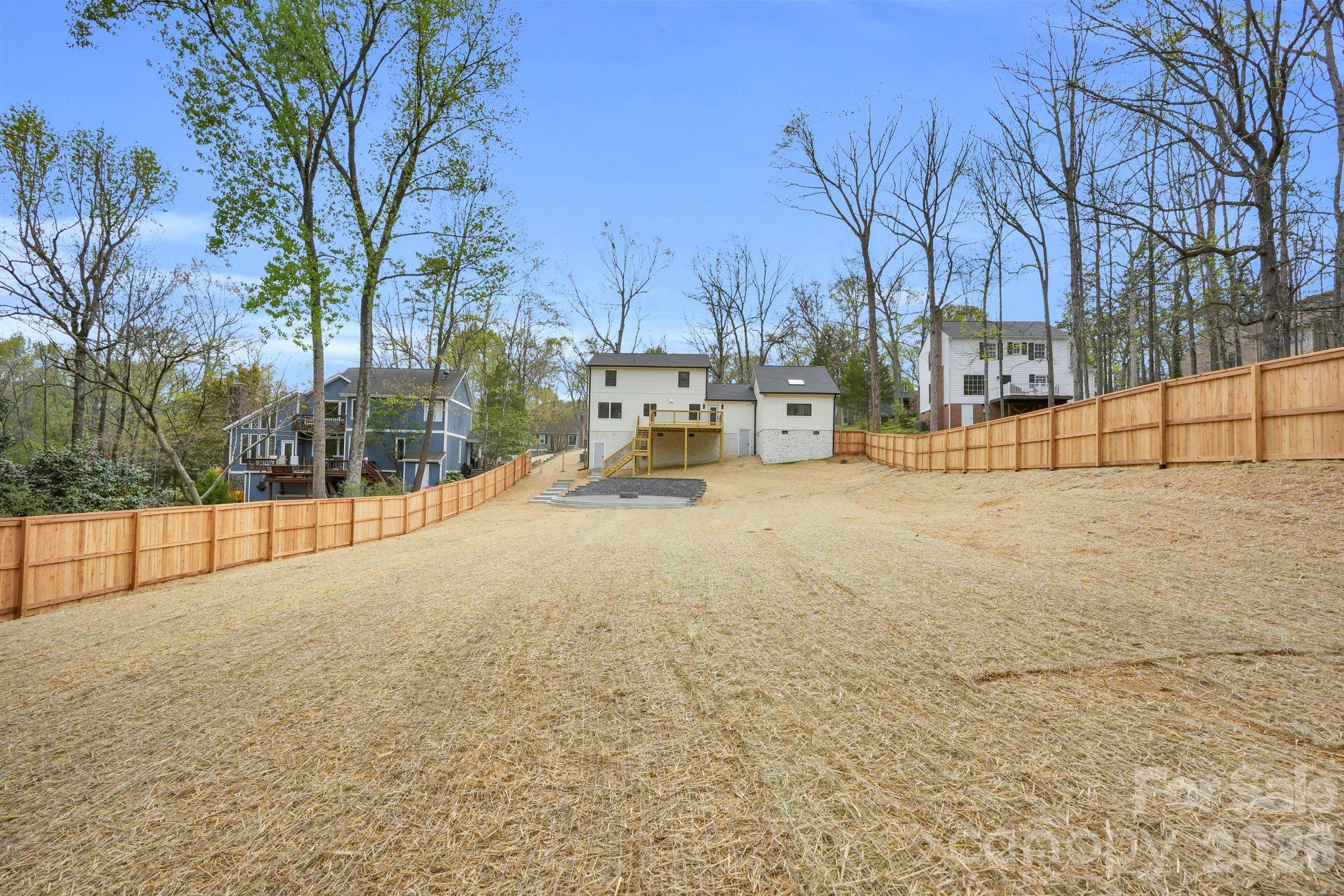 2011 East Barden Road Charlotte, NC 28226 - Photo 44 of 47