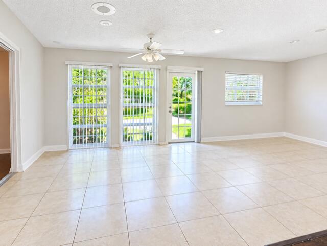 182 Del Rio Boulevard Boca Raton, FL 33432 - Photo 8 of 14 Enclosed Florida Rooom