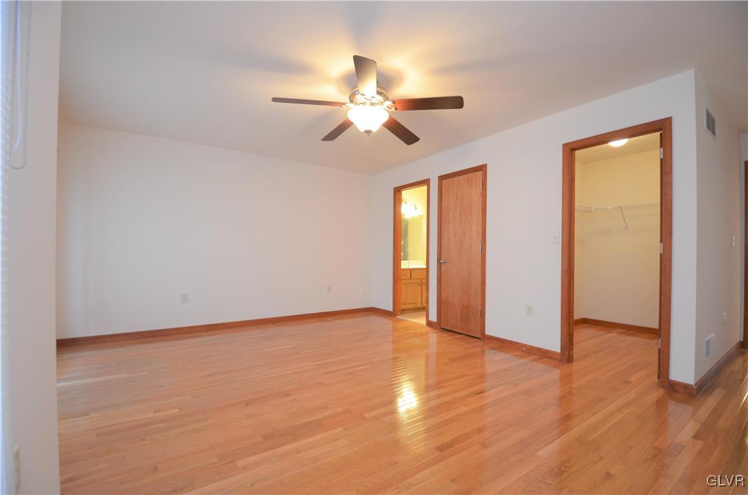 160 Davis Circle Bushkill, PA 18324 - Photo 15 of 22 Gallery Image 15