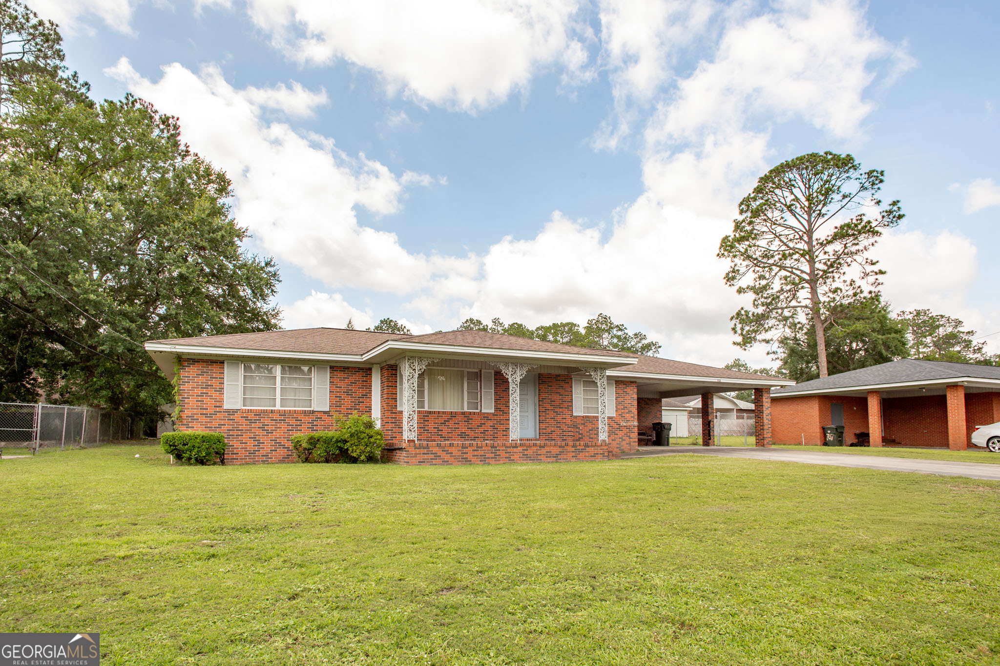 705 Beville Street Waycross, GA 31501 - Photo 2 of 38