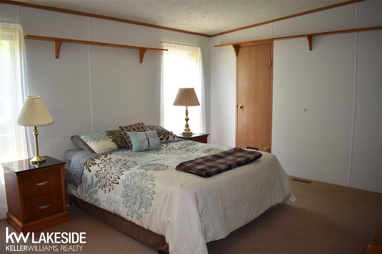 2232 Guernsey Road Beaverton, MI 48612 - Photo 11 of 41 31348784-10.JPG