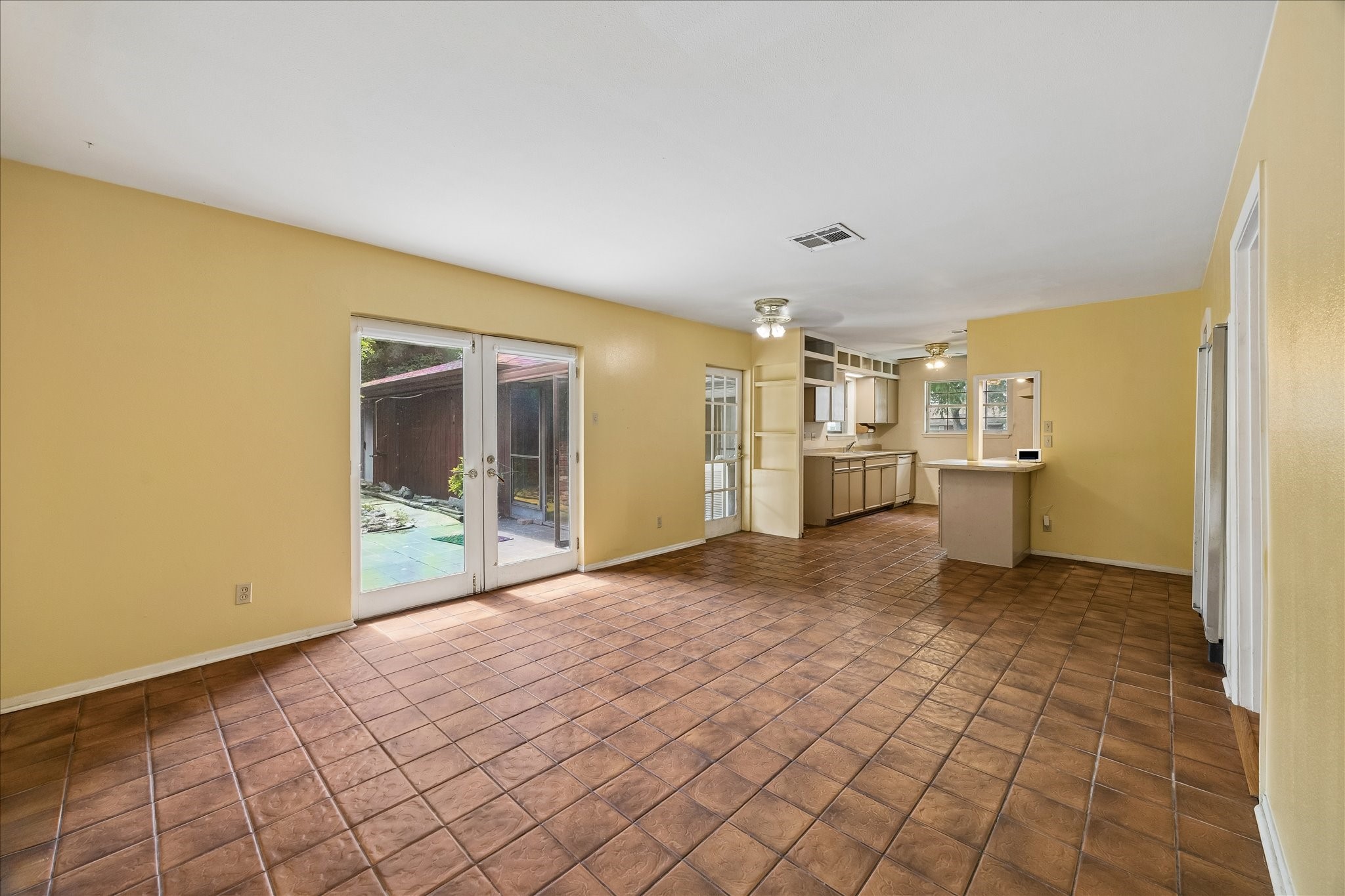 3314 Tanglewilde Street Houston, TX 77063 - Photo 12 of 23