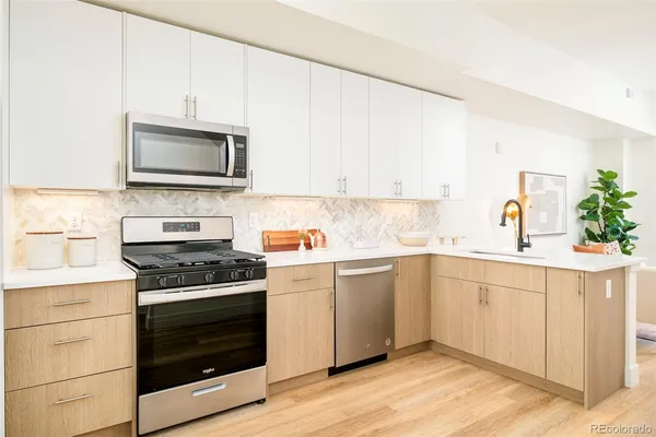 $2,950 | 2105 South Galapago Street, Unit 10, Denver, CO 80223