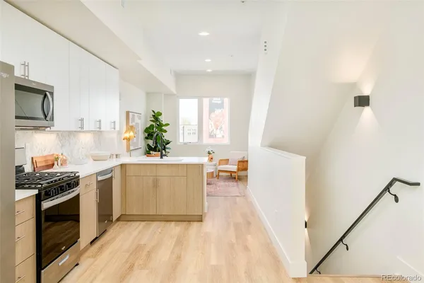 $2,950 | 2105 South Galapago Street, Unit 10, Denver, CO 80223