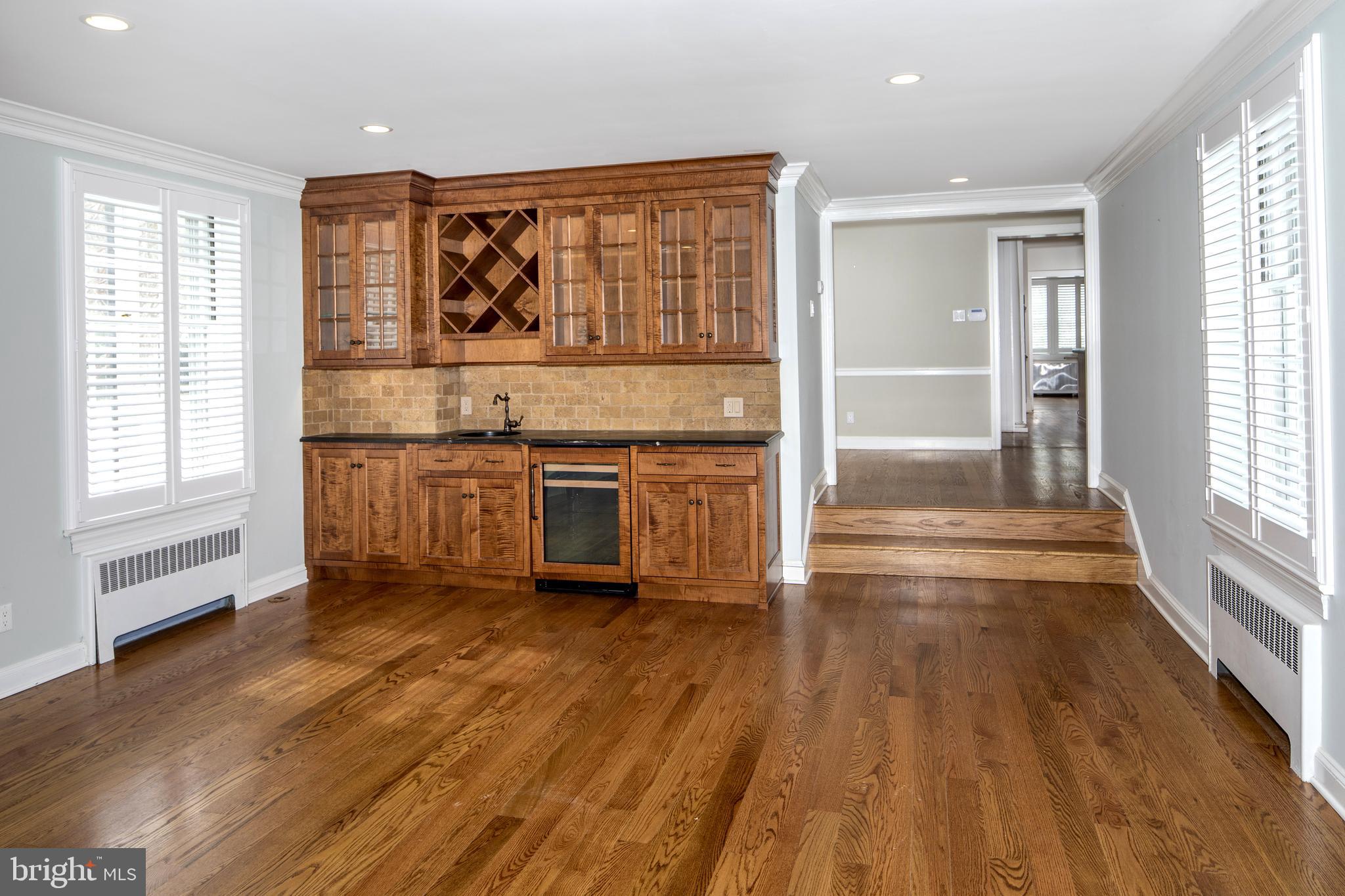 321 Baintree Road Bryn Mawr, PA 19010 - Photo 12 of 33 TV/Family with built-ins & wet-bar