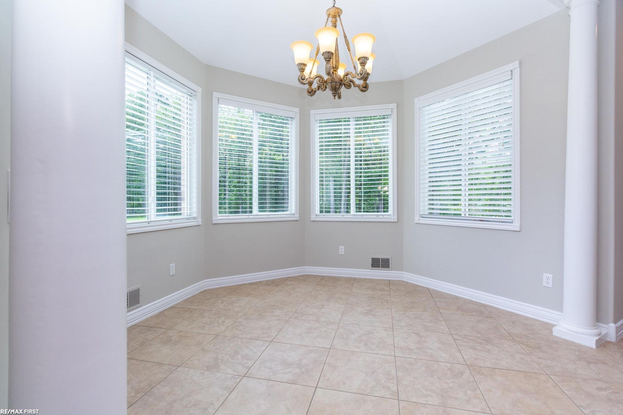 400 East Romeo Road Oakland, MI 48363 - Photo 40 of 85 50186573-d7e261b6-efae-41c2-91c4-d2327dd68dfe.JPG