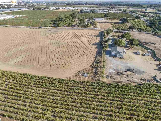 a view of a terrace view