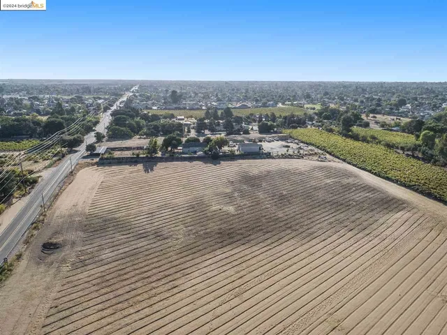 a view of a terrace view