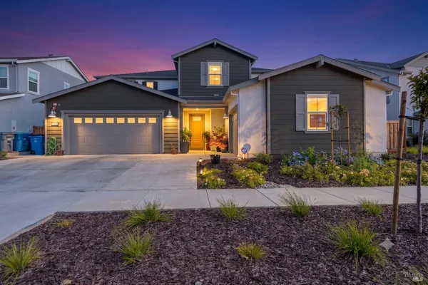 $1,148,000 | 425 Royal Nat'l Road, Vacaville, CA 95687