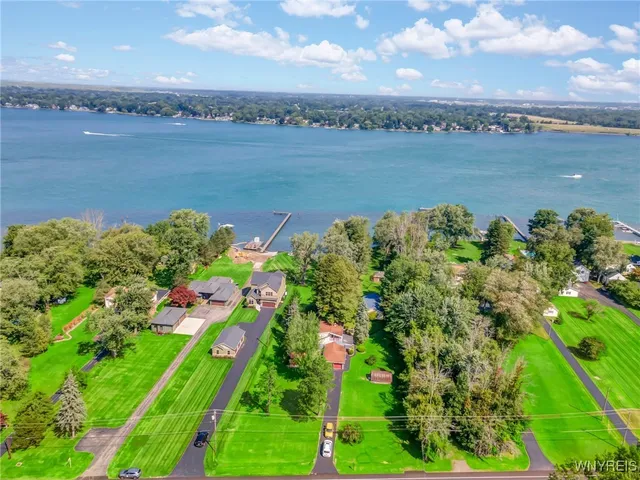 $799,000 | 5447 East River Road, Grand Island, NY 14072