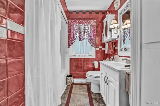 $799,000 | 5447 East River Road, Grand Island, NY 14072