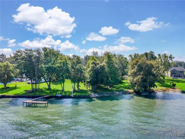 $799,000 | 5447 East River Road, Grand Island, NY 14072