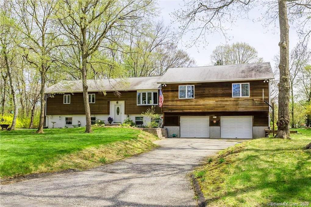 11 Manor Road New Milford, CT 06776 - Photo 1 of 1