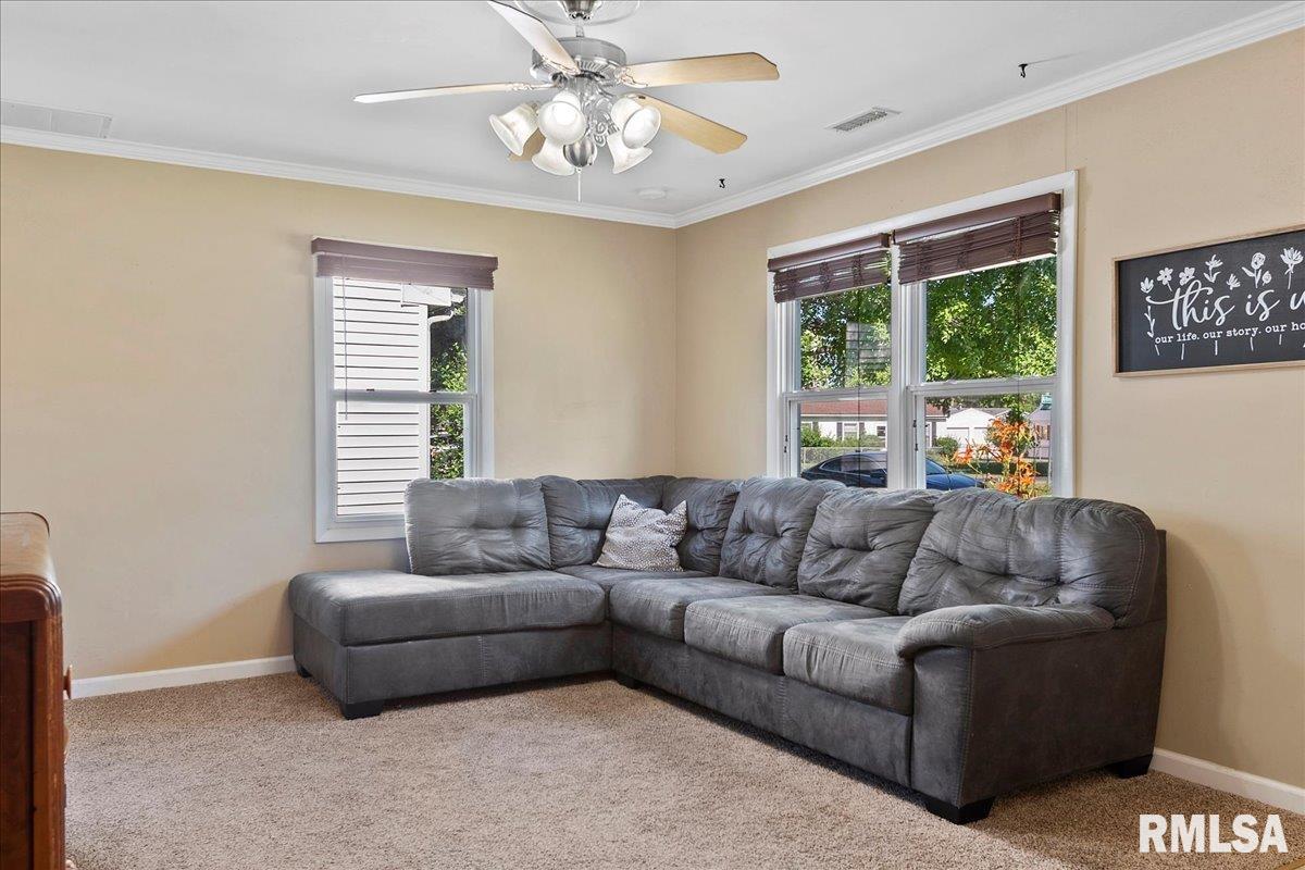 2326 Ramsey Road Springfield, IL 62702 - Photo 5 of 34