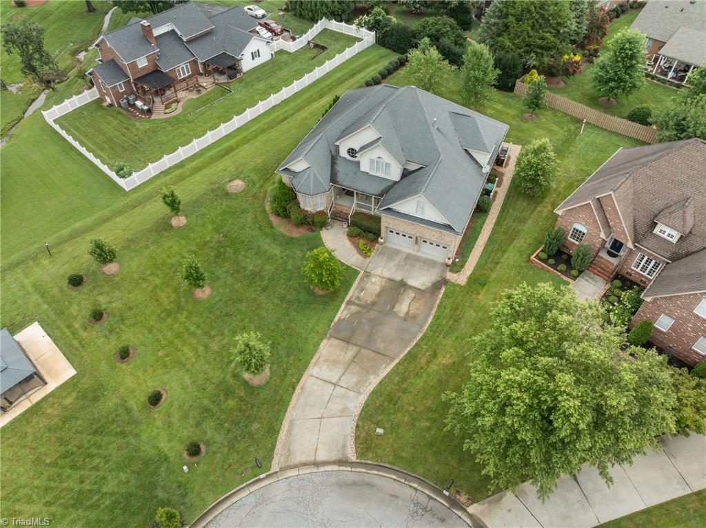 1721 Gentry Court High Point, NC 27265 - Photo 46 of 50 Gallery Image 46