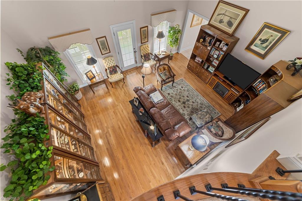 1721 Gentry Court High Point, NC 27265 - Photo 8 of 50 Gallery Image 8