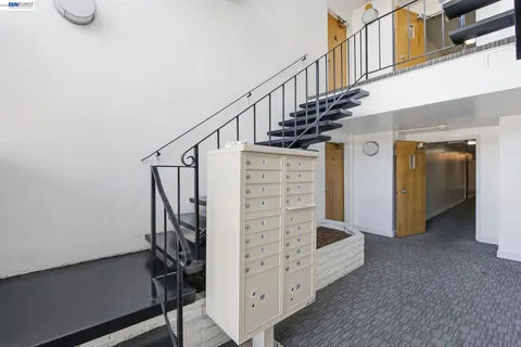 $525,000 | 243 Castro Street, San Leandro, CA 94577
