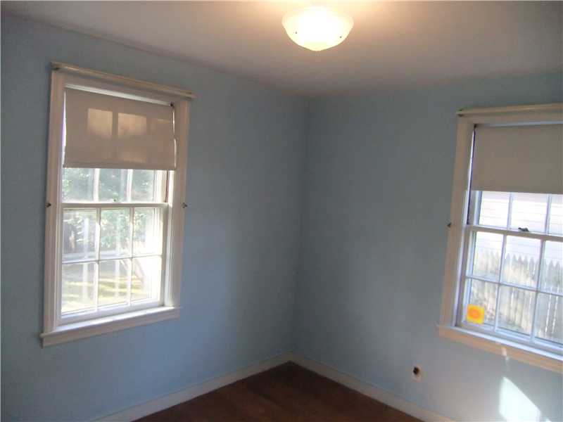 46 Haverford Road Warwick, RI 02886 - Photo 6 of 8 Bedroom.