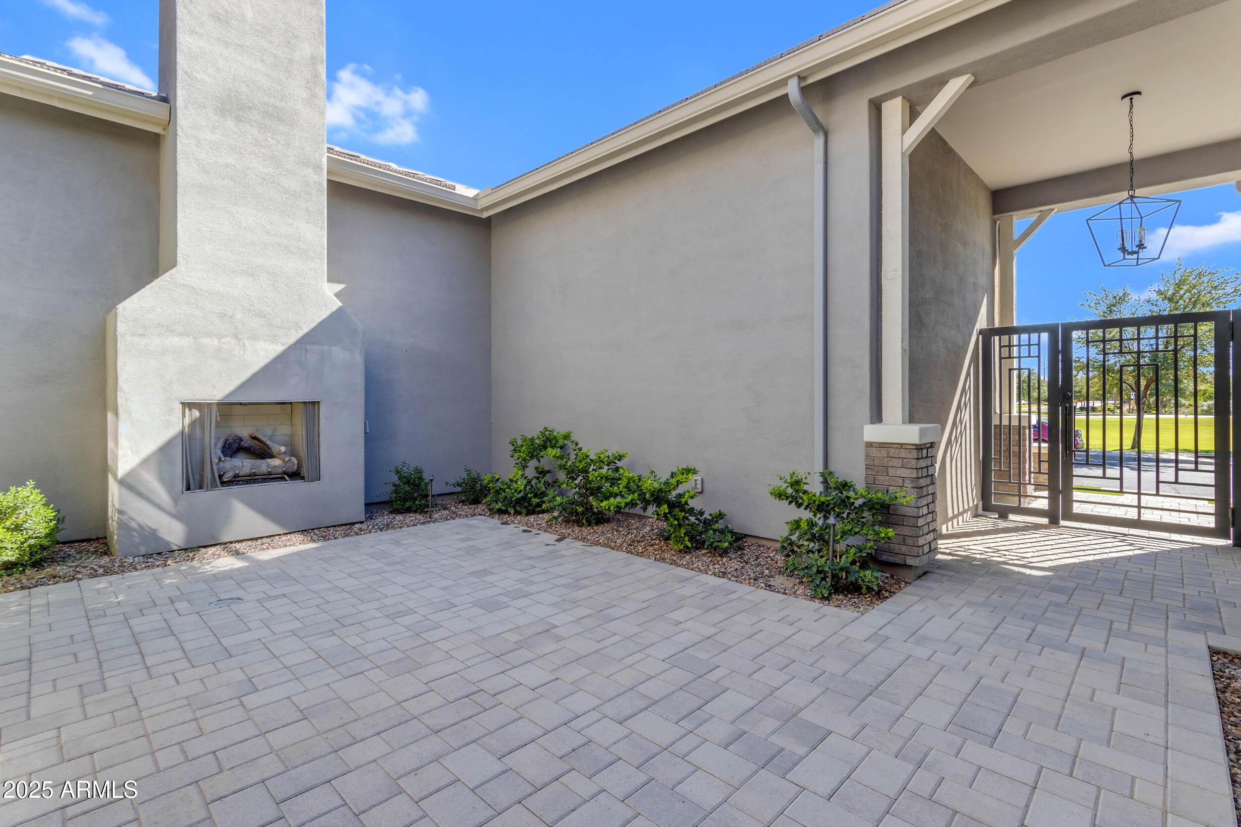 2580 East Country Shadows Street Gilbert, AZ 85298 - Photo 4 of 94 010_a4m_jv