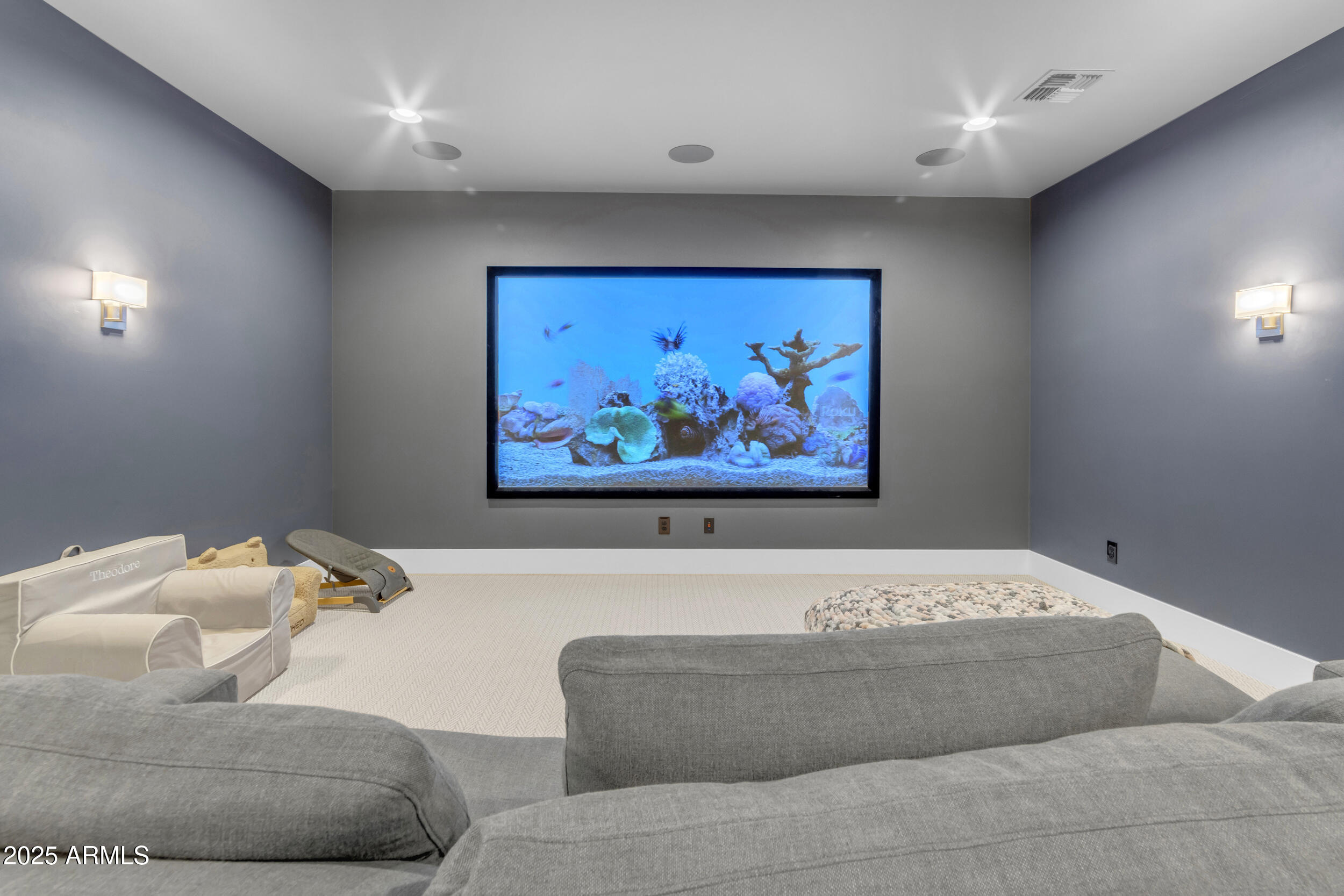 2580 East Country Shadows Street Gilbert, AZ 85298 - Photo 58 of 94 a living room with furniture and wall painting