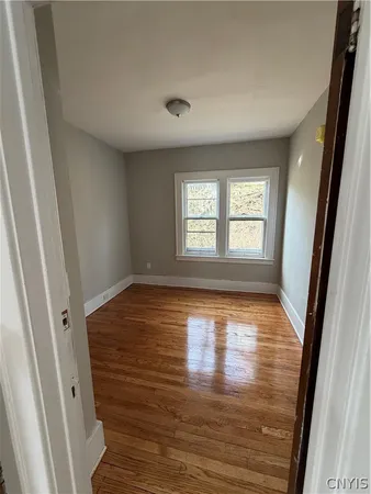 $2,000 | 501-1 Clarendon Street, Syracuse, NY 13210