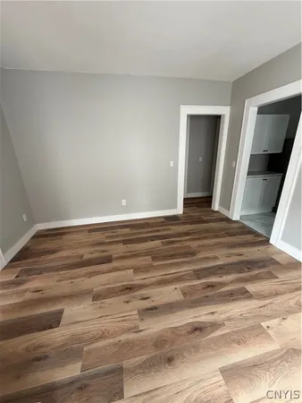 $2,000 | 501-1 Clarendon Street, Syracuse, NY 13210