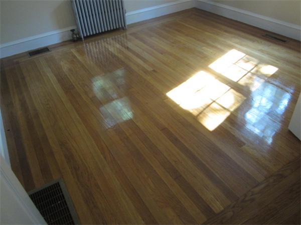 103 Howland Road Cranston, RI 02910 - Photo 3 of 4 Gallery Image 3