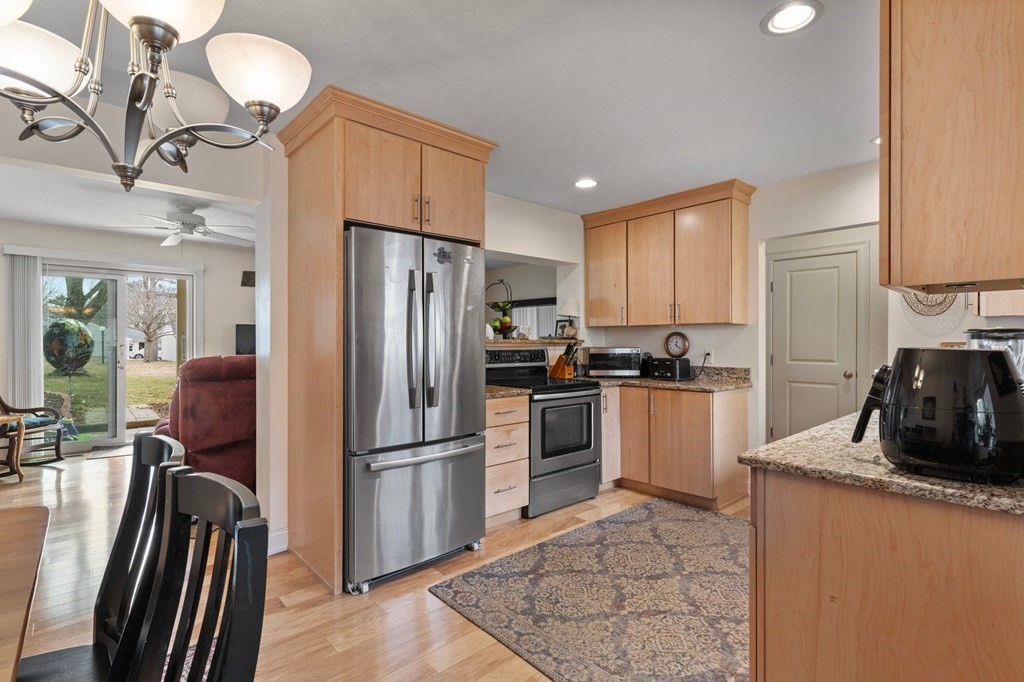 804 Beacon Park Road, Unit 804 Webster, MA 01570 - Photo 11 of 42 Gallery Image 11