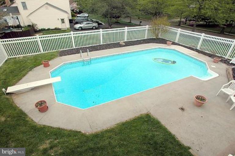 10368 Boca Raton Drive Ellicott City, MD 21042 - Photo 2 of 30 Swimming Pool