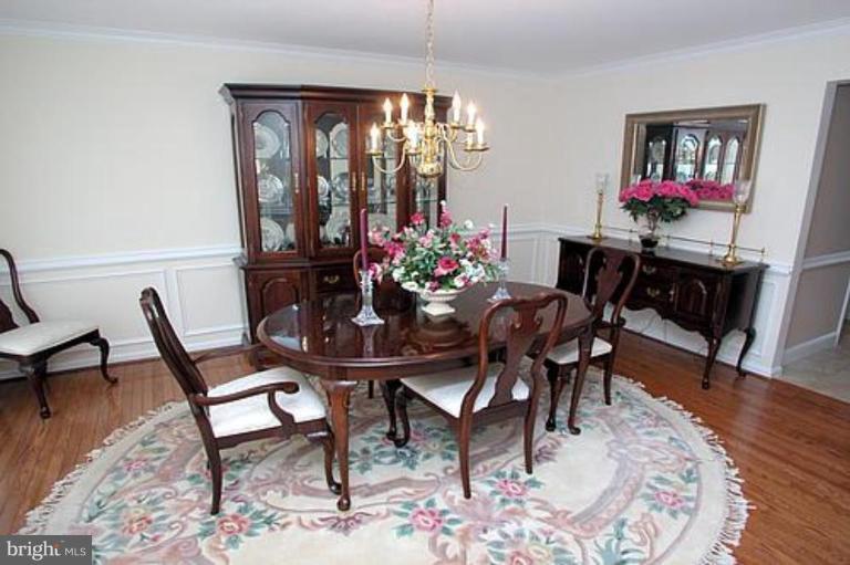 10368 Boca Raton Drive Ellicott City, MD 21042 - Photo 17 of 30 Dining Room #2