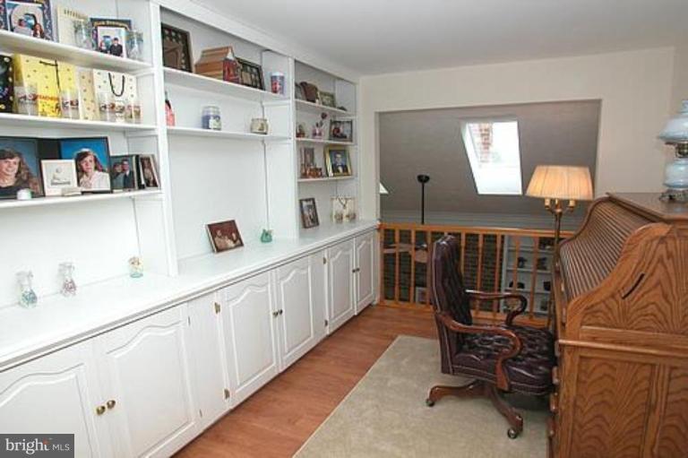 10368 Boca Raton Drive Ellicott City, MD 21042 - Photo 27 of 30 Sitting Room