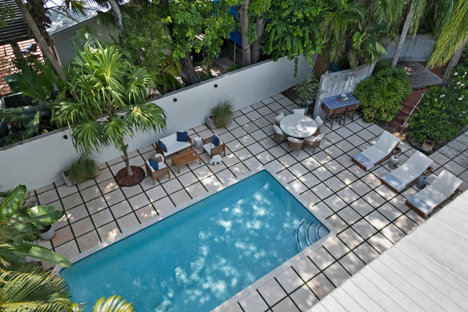 1322 George Street Key West, FL 33040 - Photo 7 of 52 a view of a backyard of the house