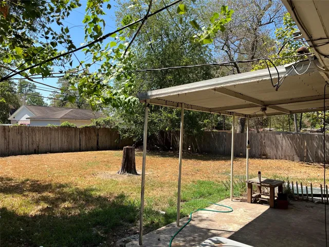 a view of outdoor space yard and patio