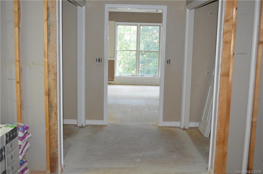 424 Goldfinch Lane Clyde, NC 28721 - Photo 14 of 42