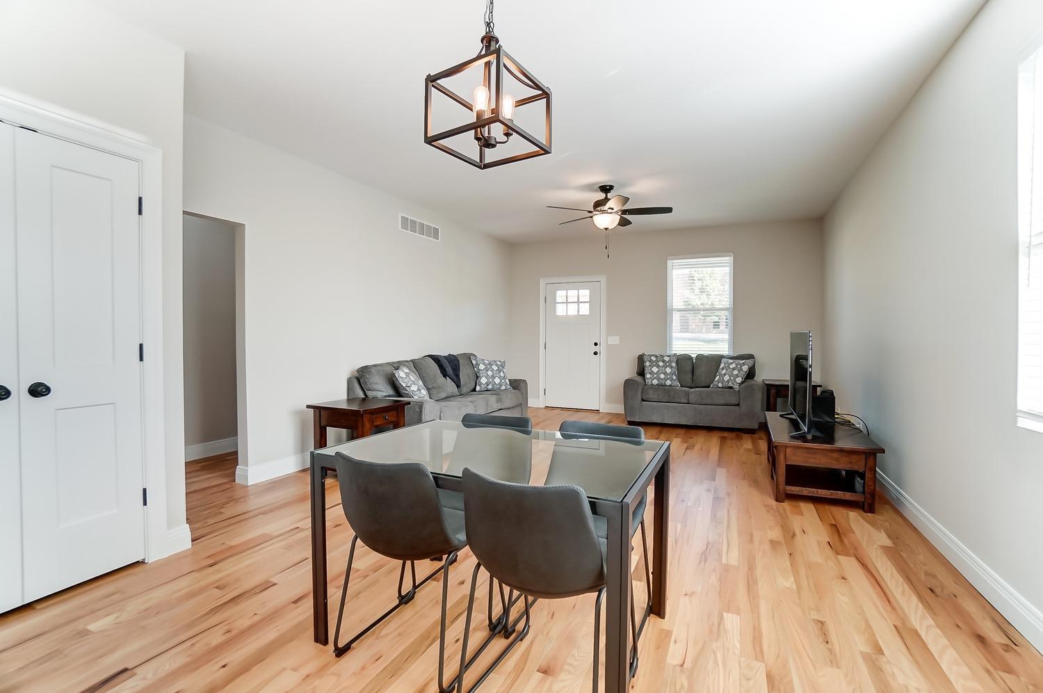 4545 Ruebel Place Cincinnati, OH 45211 - Photo 27 of 44 Gallery Image 27