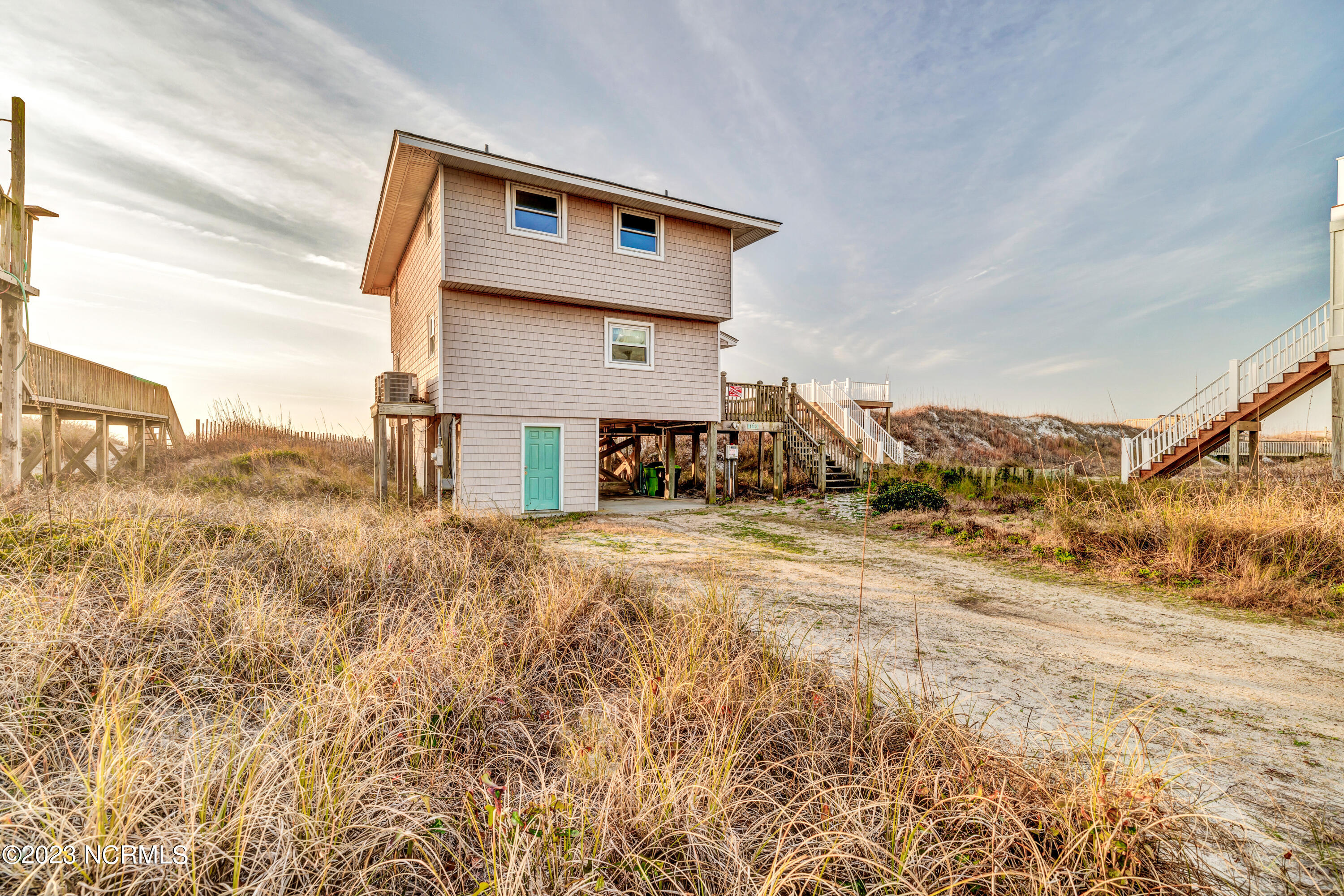 110 Topsail Road North Topsail Beach, NC 28460 - Photo 3 of 66 GI - 110 Topsail Rd - Alea Burke-3
