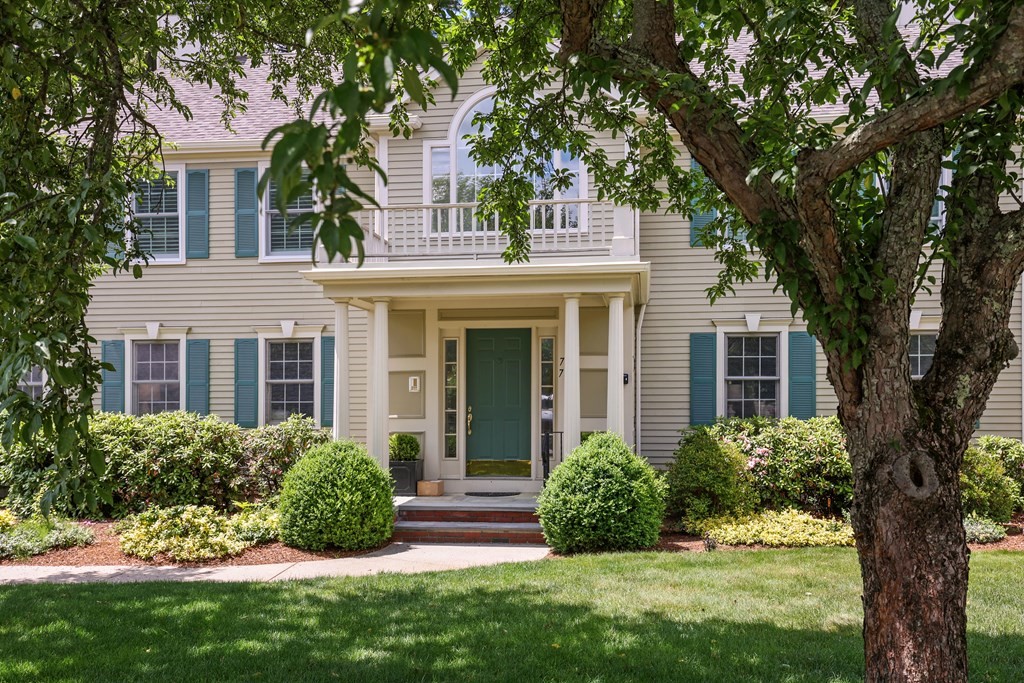 70 Tussock Brook Road, Unit 70 Duxbury, MA 02332 - Photo 15 of 20 front view of a house with a yard