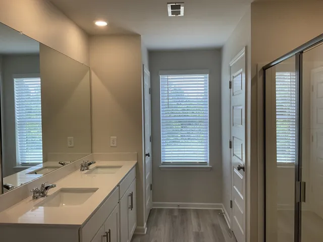 $1,999 | 1002 Legacy Court, Smyrna, TN 37167