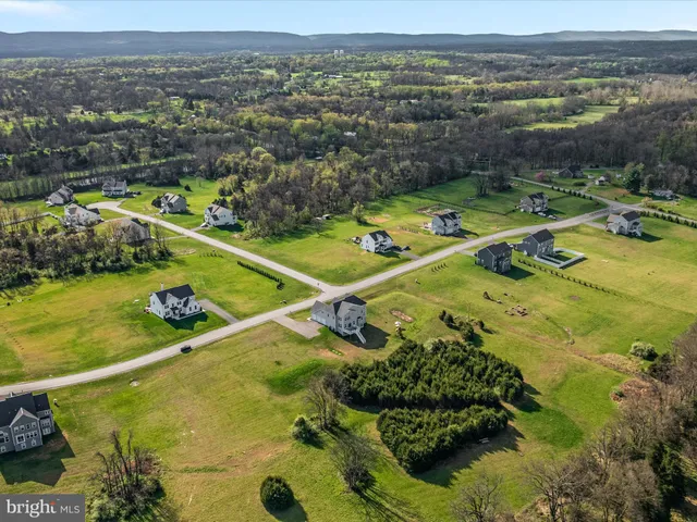 $925,000 | 185 Flaxseed Drive, Martinsburg, WV 25404