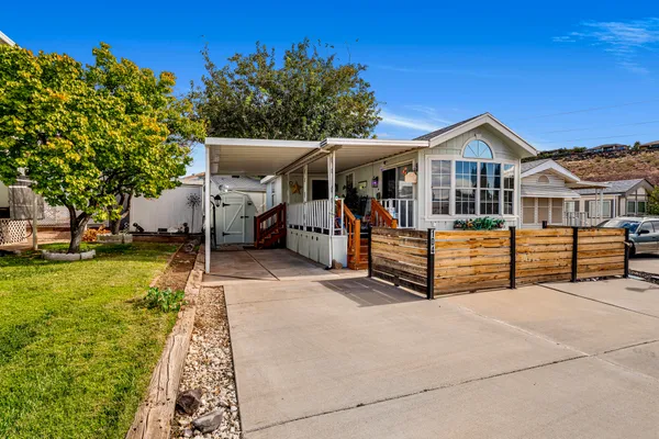 $149,900 | 448 East Telegraph Street, Unit 104, Washington, UT 84780