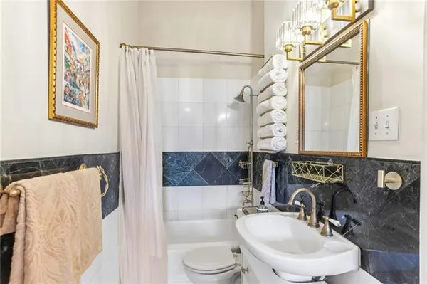 $535,000 | 1231 Chartres Street, Unit 2, New Orleans, LA 70116