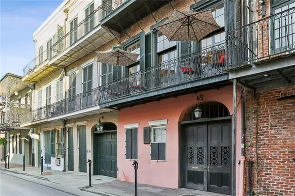 $535,000 | 1231 Chartres Street, Unit 2, New Orleans, LA 70116