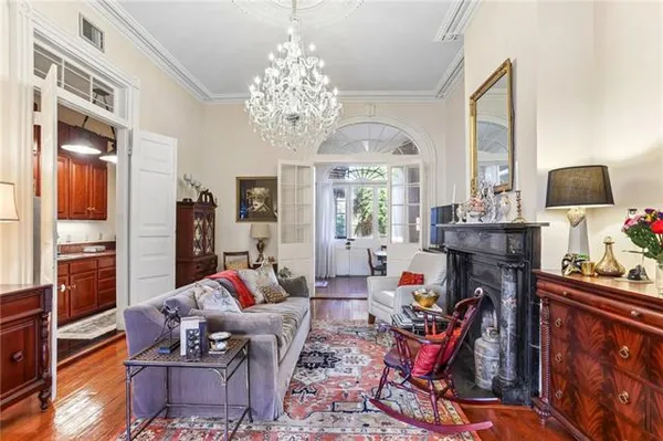 $535,000 | 1231 Chartres Street, Unit 2, New Orleans, LA 70116