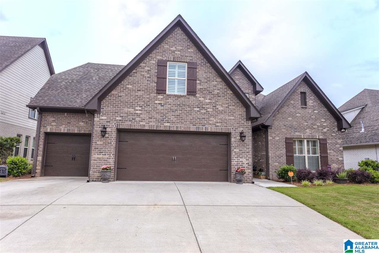 371 Strathaven Drive Pelham, AL 35124 - Photo 2 of 50
