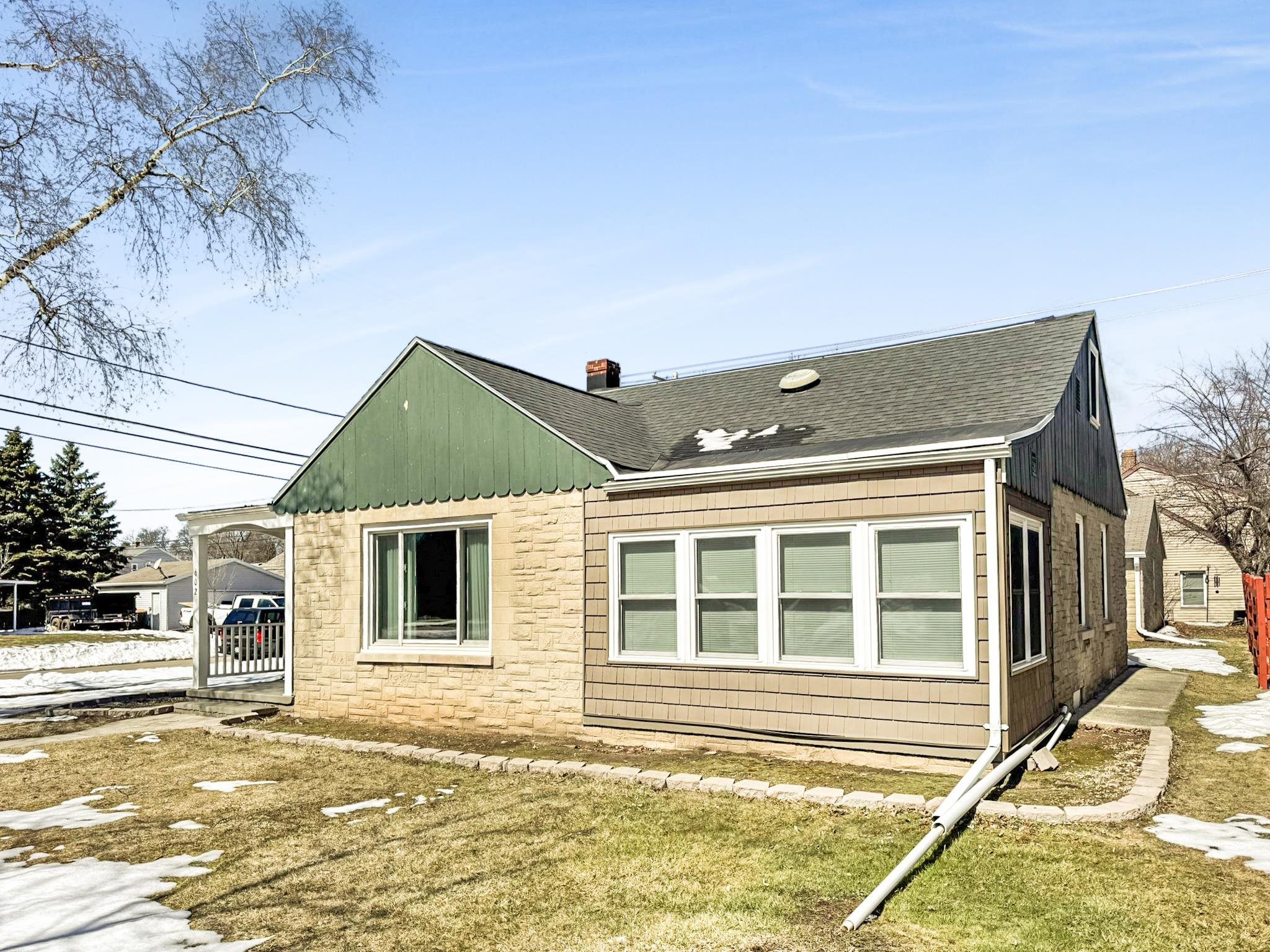 602 East Glendale Avenue Appleton, WI 54911 - Photo 2 of 47
