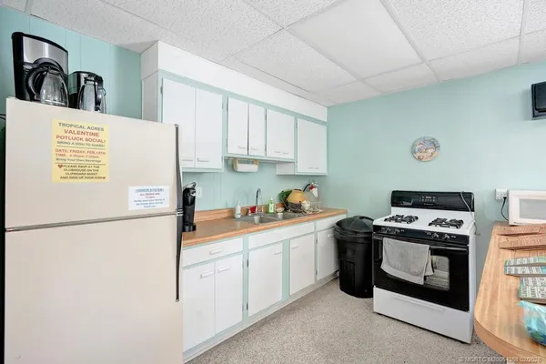 $44,999 | 332 Northeast Tropicalia Lane, Unit LOT25, Jensen Beach, FL 34957